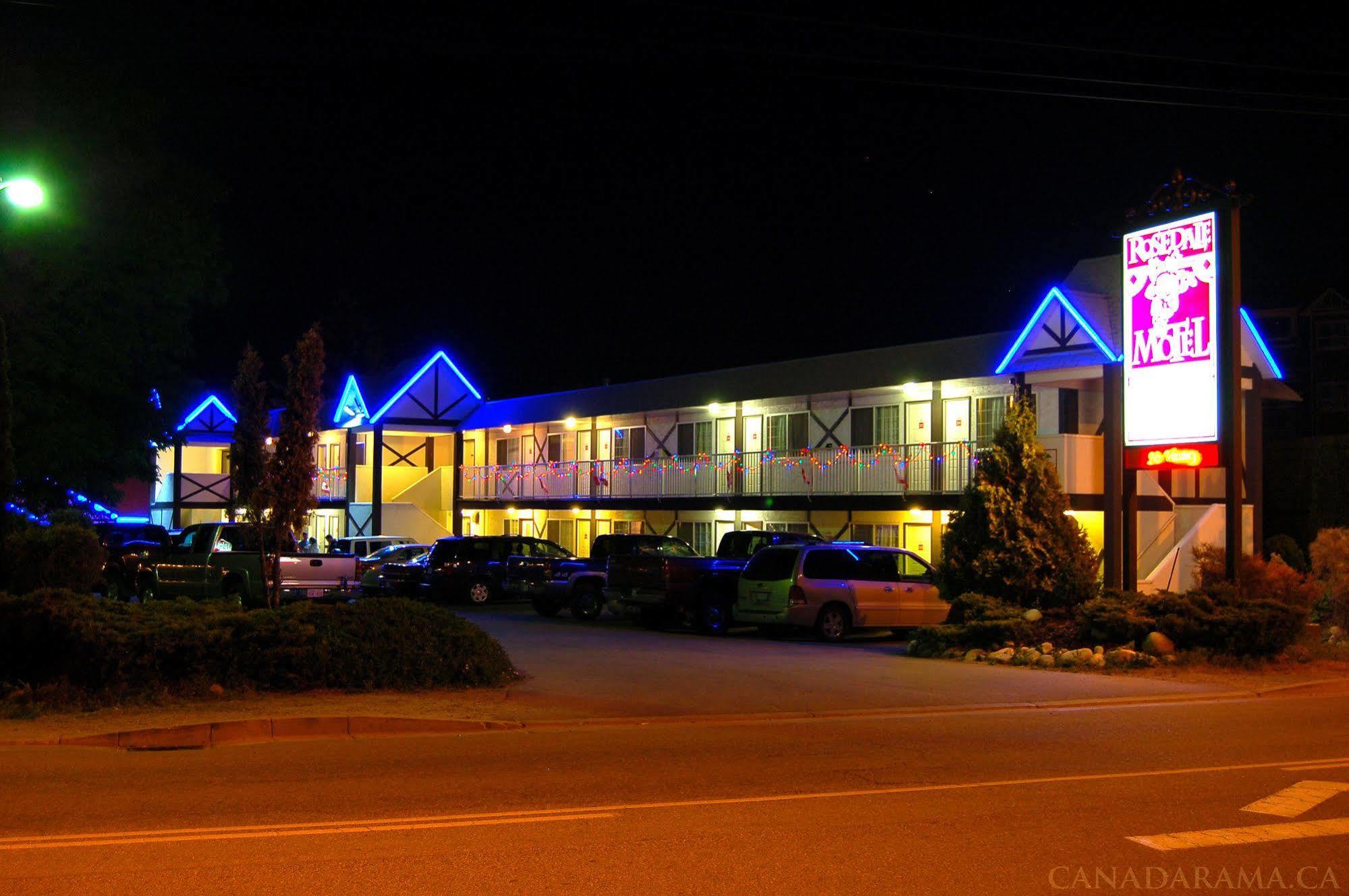 Rosedale Motel Summerland Bagian luar foto