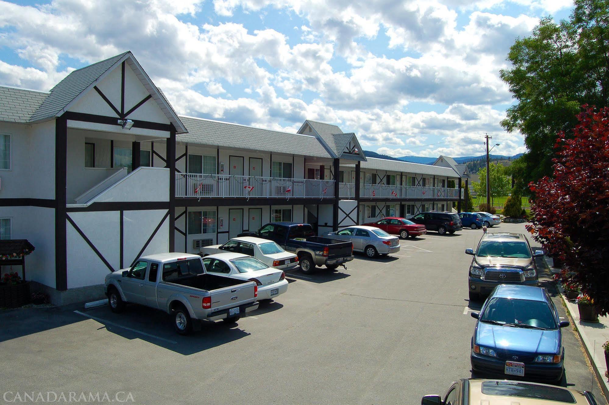 Rosedale Motel Summerland Bagian luar foto